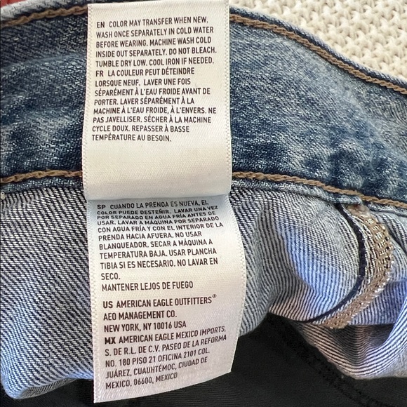 AMERICAN EAGLE Women’s Washed Blue Denim Joggers 97% Cotton Pockets Size 0 - Picture 14 of 15